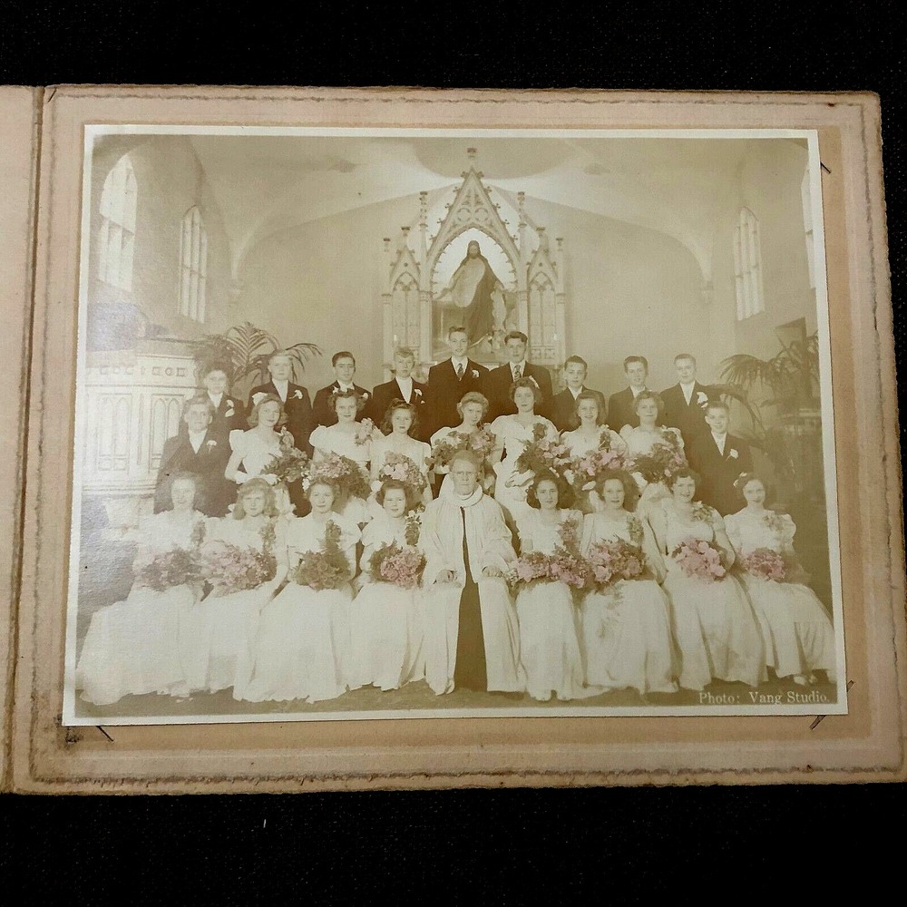 Vintage School Graduation Class Photo Picture 1943 Priest Boys Girl Church Vang